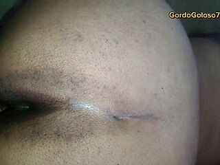 Peruvian big ass and natural tits in intriguing display