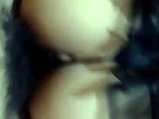 Hermosa Muñeca Me Seduce Para Follarla En Cowgirl Y Bent Over Riding