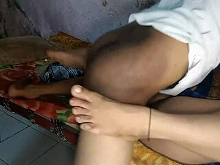 Juicy village bhabhi gets rough on the cot