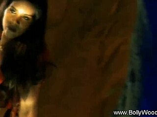 Sacred Sensuality! Indian MILF's Erotic Solo Session in High Definition!