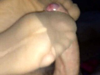 filling nylonsocks with cum after stocking footjob 😈