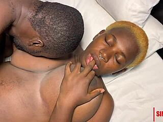 i'm wet sarah in sins city enjoying a pleasurable moment with donazy