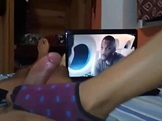 My feet and mouth open doors to pleasure only I can give. Step in for ecstasy.