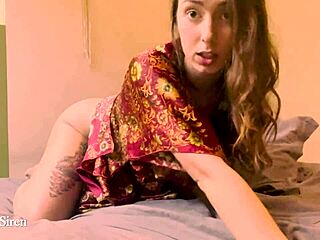 Joi plugadinha makes you cum for me, slut!