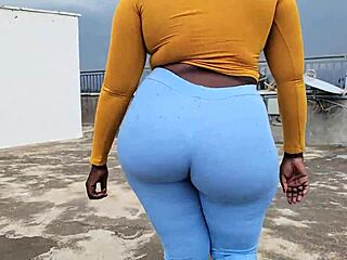 Apple Bottom 52 rides hard to crush a guy's balls!