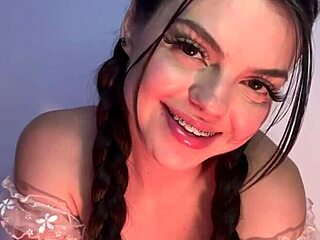 young colombian girlfriend fingers her wet pussy and cums hard