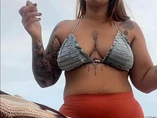 swollen wet pussy on the beach flashing for big cock