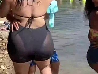 Bunduda Gostosa Working as Prostitute in Steamy Encounter