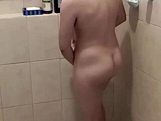 hey, check hayami playing solo with toys in homemade anal!