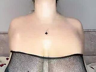 I Want to Sit on Your Face with Big Natural Saggy Tits