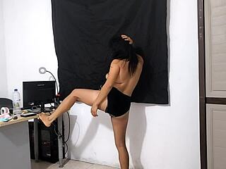 parents gone, dancing sensually for you!