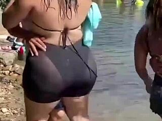 Bunduda Gostosa Working as Prostitute in Steamy Encounter