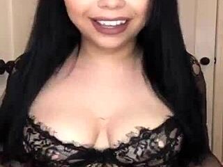 bigo live, oops, caught them nipples slippin’ out, my bad lol