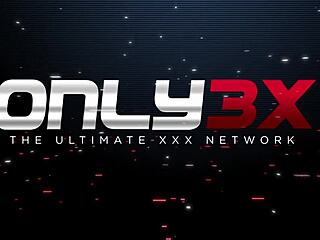 Wow, watch cutie Chloe Temple toy her pink clit solo!