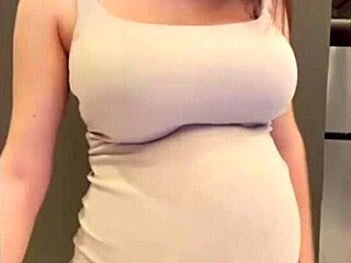 stepmom shows elastic ass