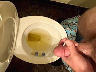 Hey, check out this big dick masturbation session