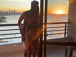 Amazing Fuck At Sunset! Plump Bodybuilder Rides Muscular Black Guy In Cowgirl!