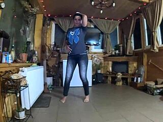 oh god, face-fucking in tight jeans leads to cum play with this curvy latina mommy!!