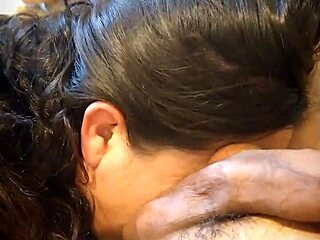 Mi Padrastro Se Metió A Mi Cuarto Y Me Mostró Su Verga Terminé Mamandosela