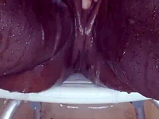 Black Milf Carefully Shaves Her Area on XVRed with YukiSenpaiKuroChan KuroYukiExperience