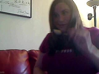 Chubby Latina BBW stuffs ice cream into her big tits and belly.