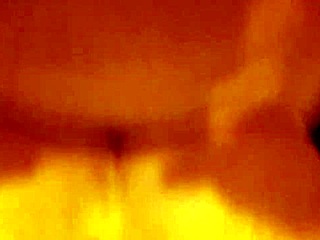 Couple watches live sex in the swing cabin – what a hot show!