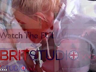 student shares cum with friend at party 😘