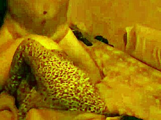 i fuck rico with amigo, soy tu zorra papi ven cogeme