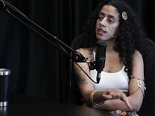 Bibi Hourani Loves Feeling Cock Entering!