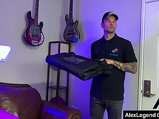 Redhead madison morgan fucks pizza guy alex legend