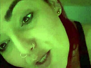 Hinting at surprising my boss masturbating before fucking her in office