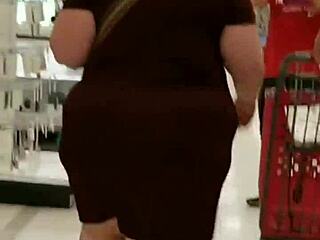 Big ass granny caught in filth trap at the shop 😂