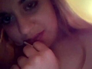 my friend lets herself be recorded