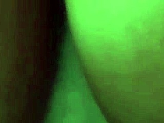 Married woman 38 YEARS OLD SLENDER FIGURE EXCITING CAR SEX