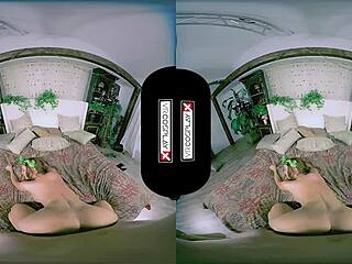 Stunning Evil Redhead In Poison Ivy Cosplay Gets Pussy Smashed Hard!