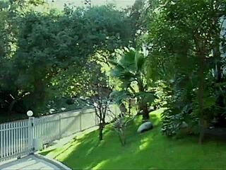 Curvy mom fucked by big black cock 😈