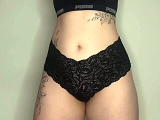 fetish cameltoe teasing in homemade indian pov