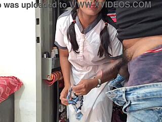 indian couple fucks with clear hindi moans 😏