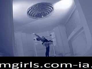 Hot mature MILF gets fucked and her pussy squirts everywhere