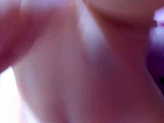 Como Me Encanta Que Mi Padrastro De Verga Pequeña Me Folle Paradita