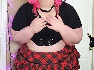 Hairy BBW Forgets Her Panties, Spreading Wet Pussy in Miniskirt