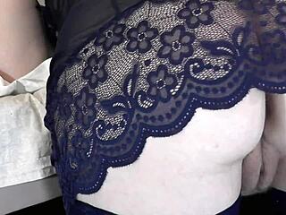 Bisexual Lesbian Mature Blonde Milf Covers Toes Young Brunette With Red Varnish