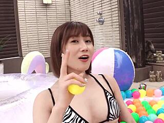 Minato Ward Celebrity Beauty's Perfect Body Explored in Intense Scene