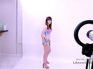 Sexy brunette model gets fucked in modeling audition 😏