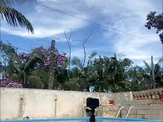 Staying Like This All Day with Bricklayer