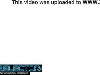 Peter Green Fucks Josie Tucker's Wet Pussy Until He Cums On Her Face!