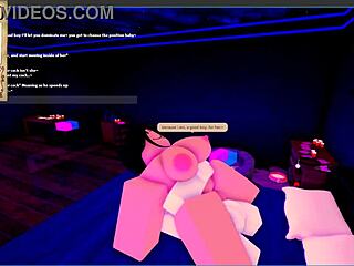 Dream Goth Mommy in Roblox Condo RP 😍