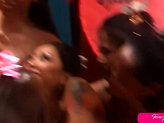 Hot babes Tera Patrick ass licking and fingering 😍