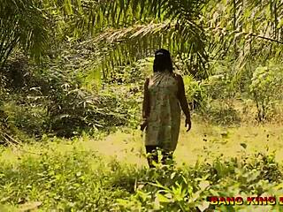 Big ass BBW mummy fucked outdoors in Lagos bush