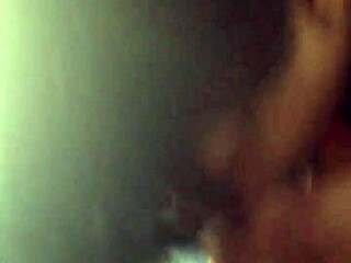 She suck until i cum in her mouth